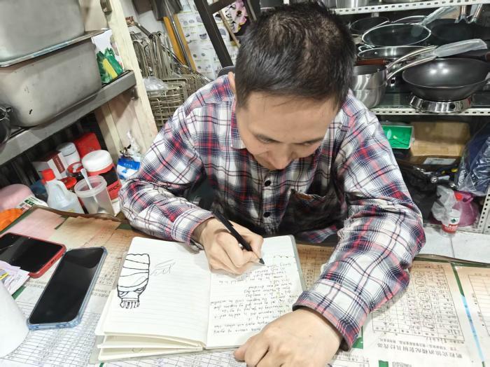 过期大米换装再卖追责一个都不能少