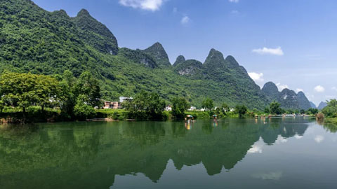 这趟开往秋天童话的列车已出发