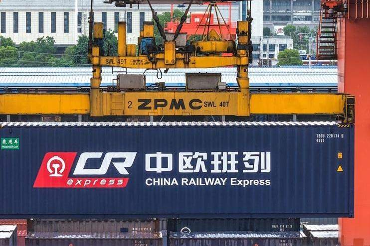 外交部:中方一向从战略高度和长远角度看待和发展同中东欧国家关系
