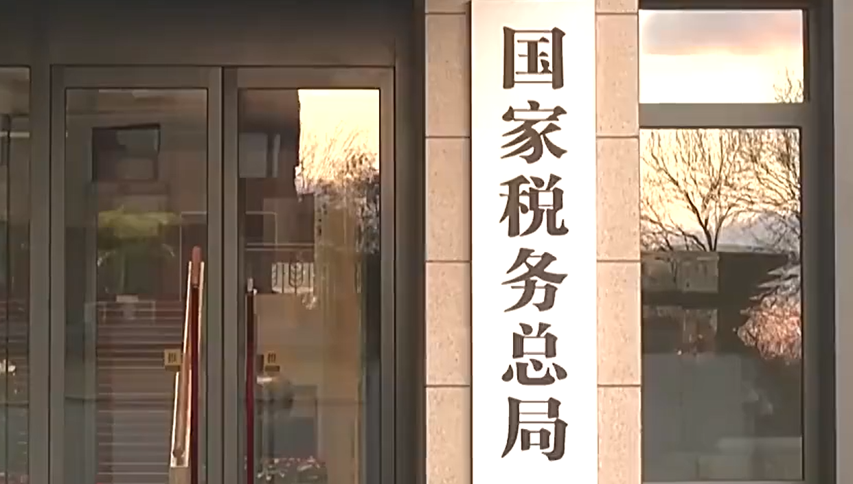 萧敬腾在婚礼上泪流满面
